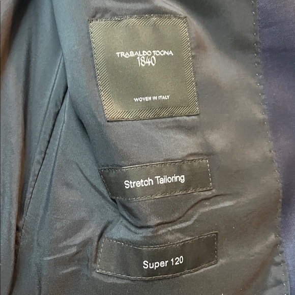 Hugo Boss suit - Picture 2 of 3